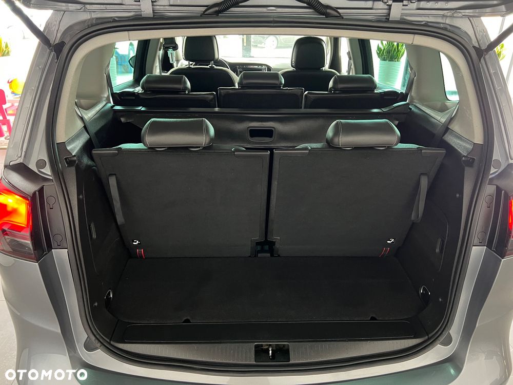 Opel Zafira - 27