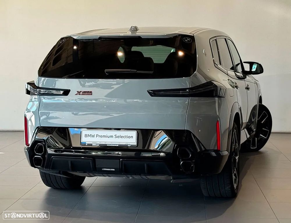 BMW XM Label Red - 4