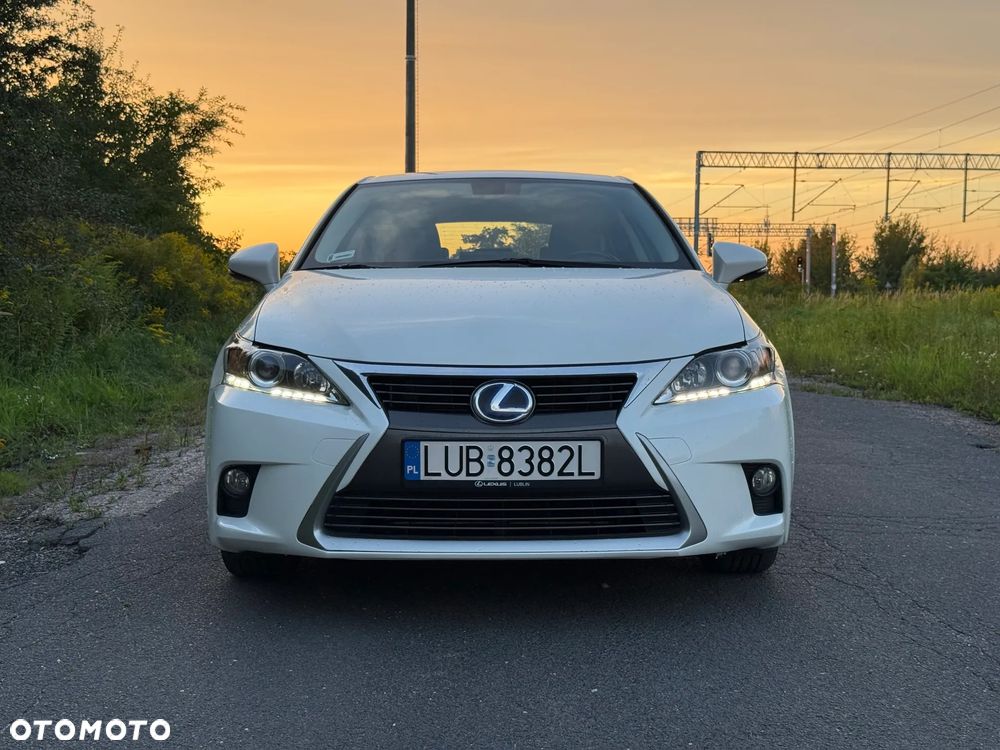 Lexus CT 200h Elite EU6 - 9