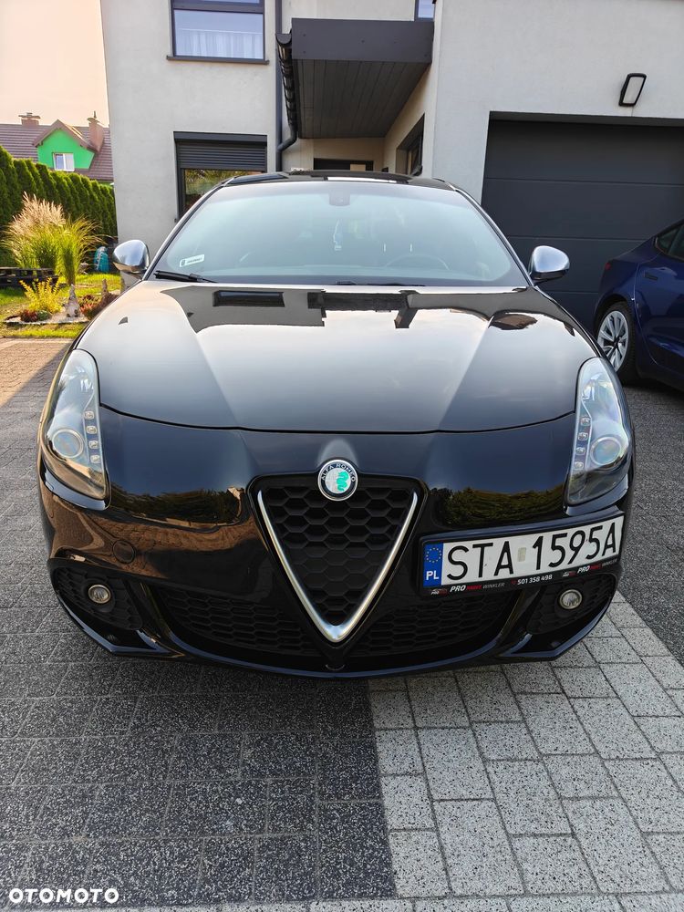 Alfa Romeo Giulietta 1750 TBi Quadrifoglio Verde - 1