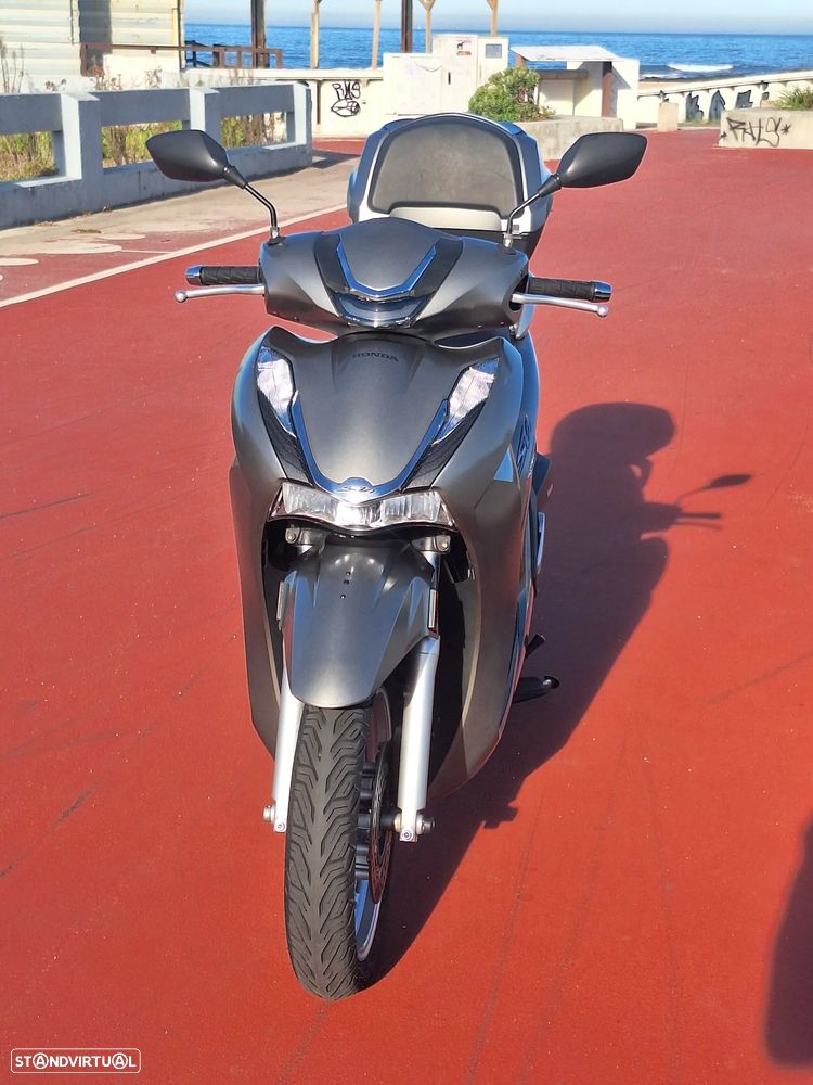 Honda SH Honda SH350i - 1