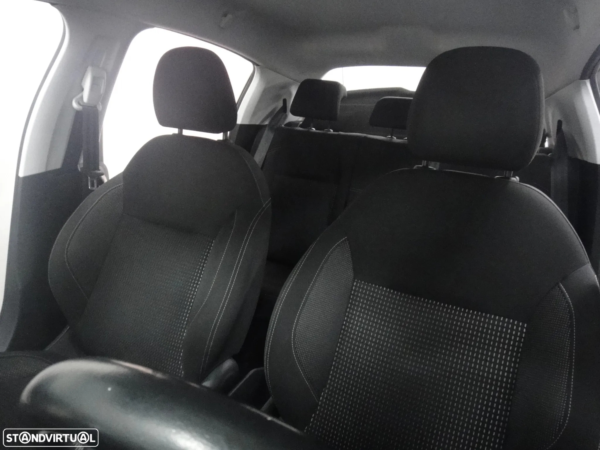 Peugeot 208 PureTech 110 Stop & Start Tech Edition - 17