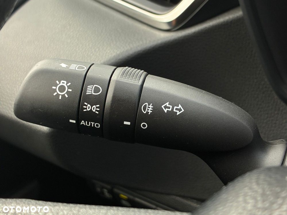 Toyota Corolla - 21