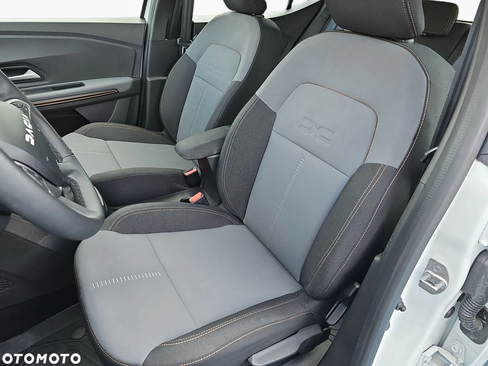 Dacia Sandero - 12