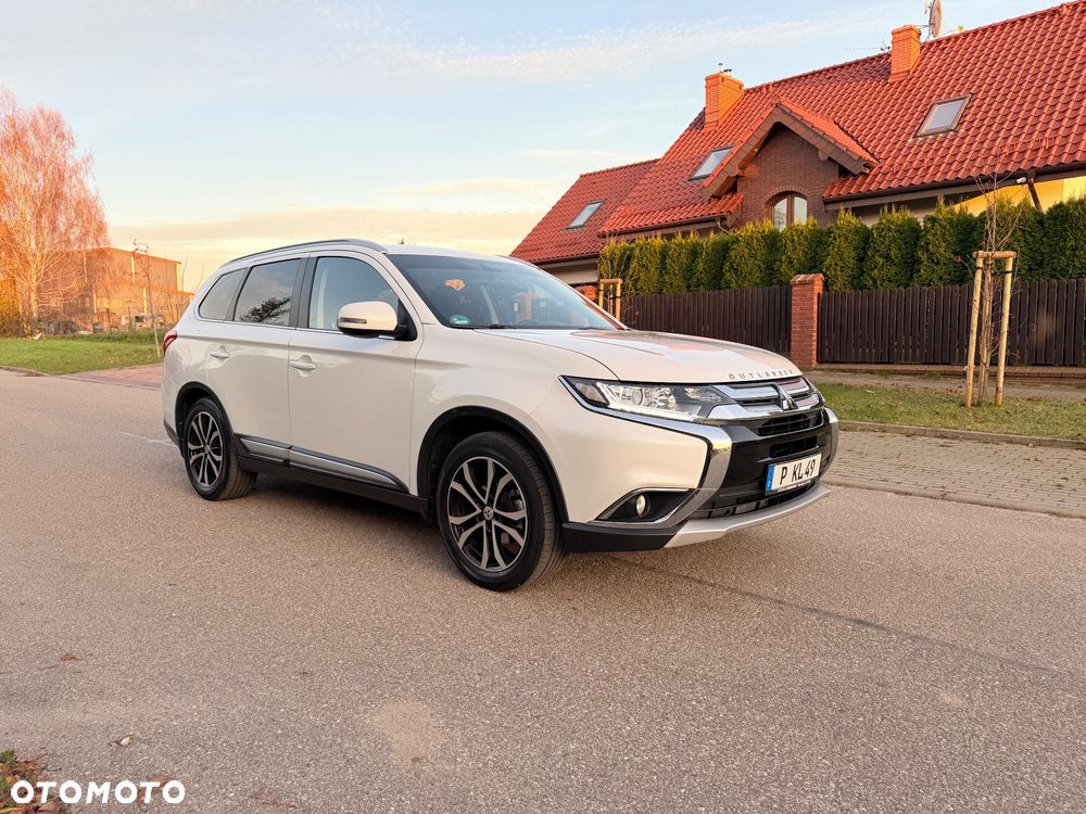 Mitsubishi Outlander - 40