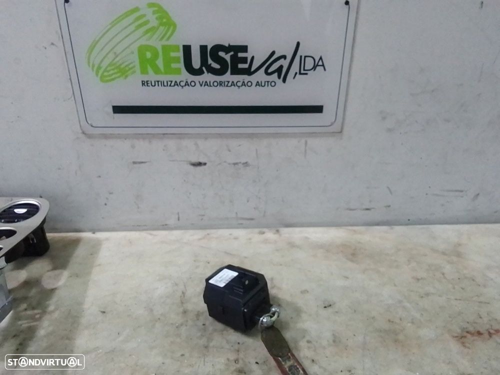 Canhão C/ Chave Ignição/Direcção Alfa Romeo 159 Sportwagon (939_) - 1