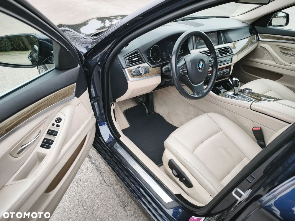 BMW Seria 5 520d Modern Line - 13