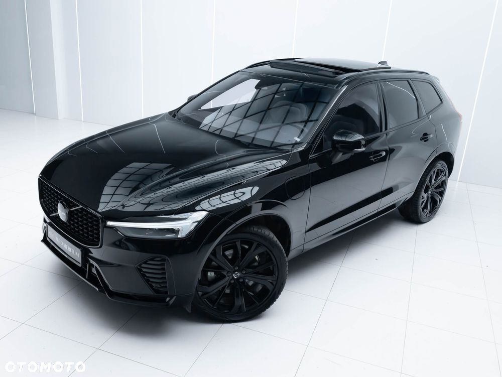 Volvo XC 60 T6 Plug-In Hybrid AWD Plus Black Edition - 9