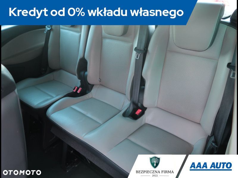 Ford Tourneo Custom - 24