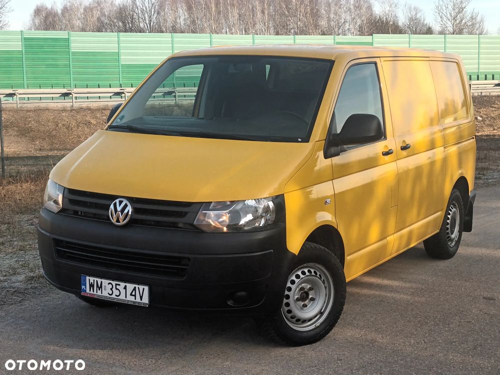 Volkswagen Transporter - 2