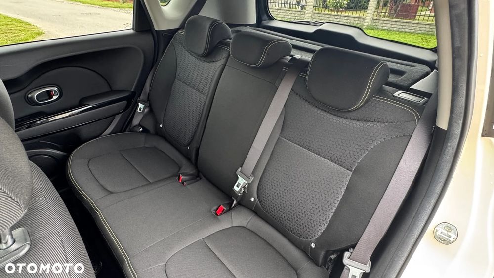 Kia Soul 1.6 GDI L Business Line EU6 - 15