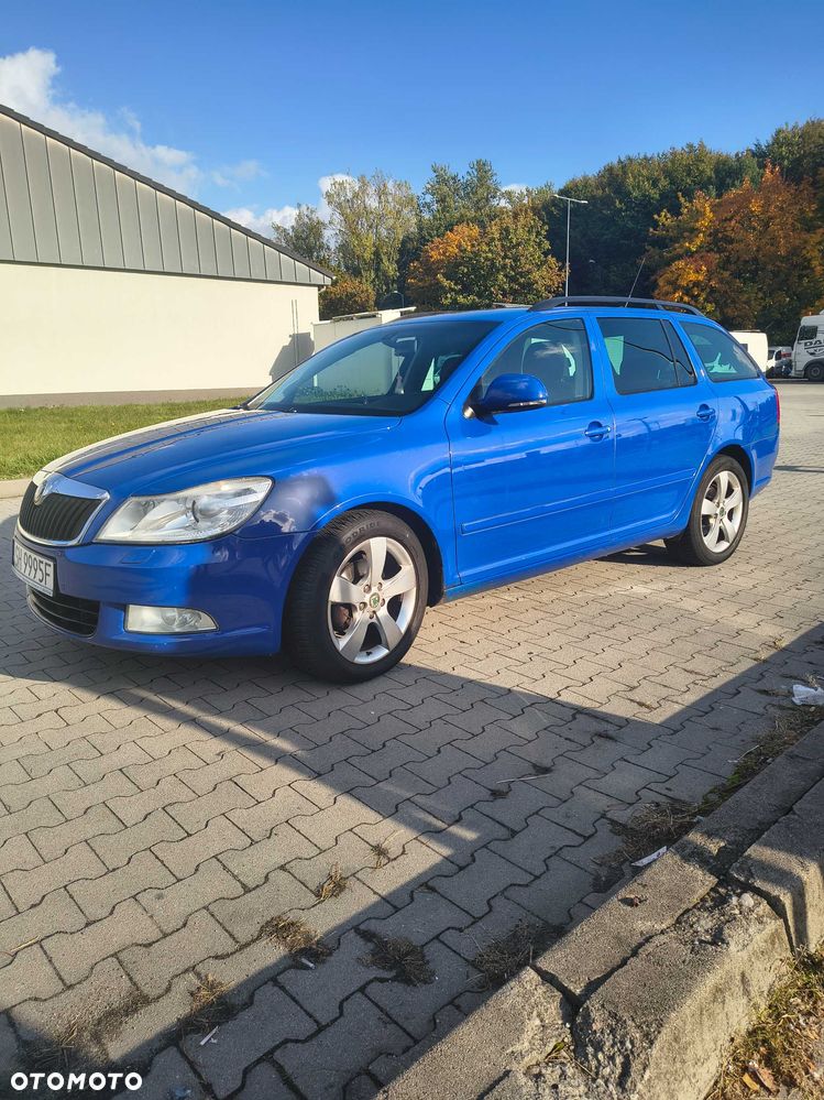 Skoda Octavia - 2