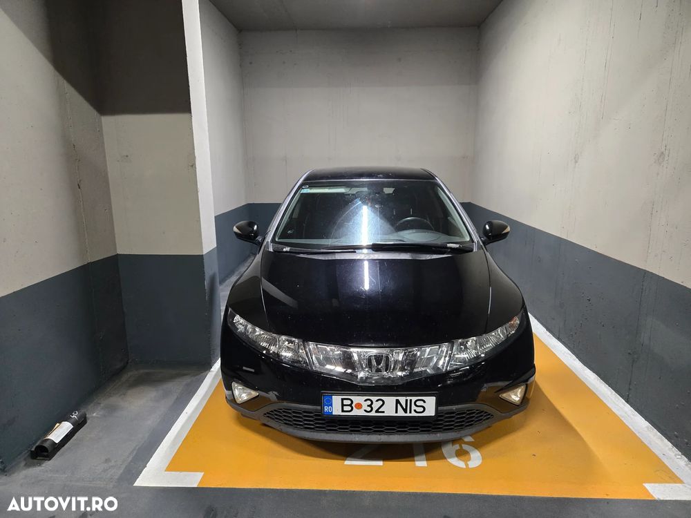 Honda Civic 1.8i-VTEC i-SHIFT Type S - 1