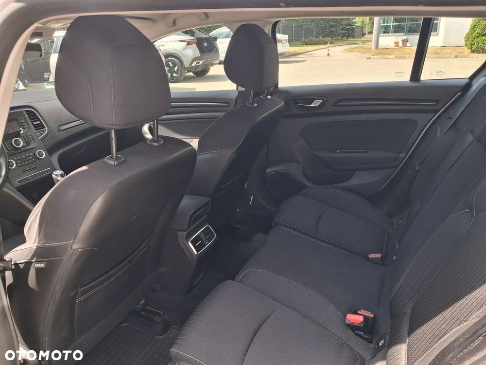 Renault Megane 1.6 SCe Limited - 8