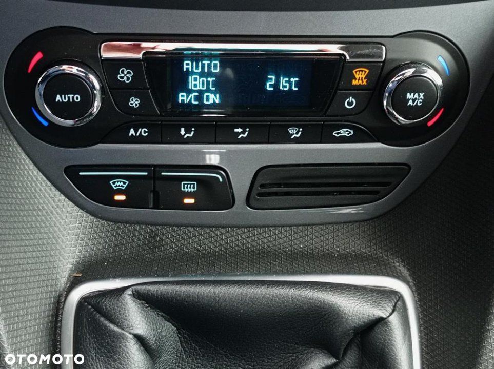 Ford Tourneo Connect - 35