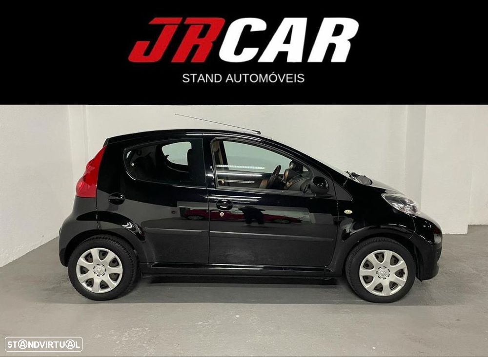 Peugeot 107 1.0 Trendy - 5