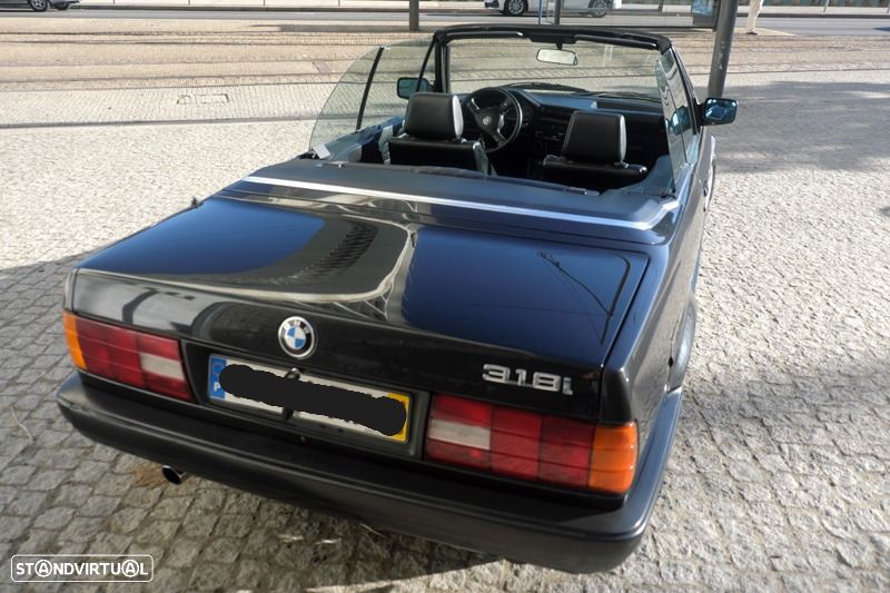 BMW 318 i Cabriolet - 11
