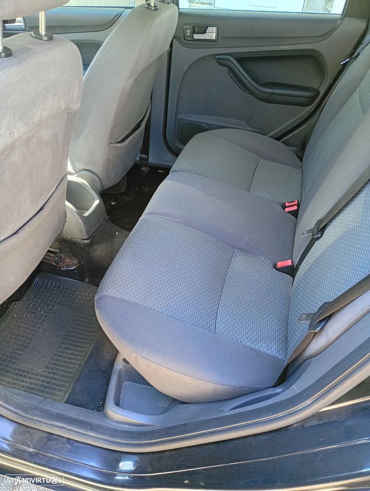 Ford Focus SW 1.4 Trend - 7