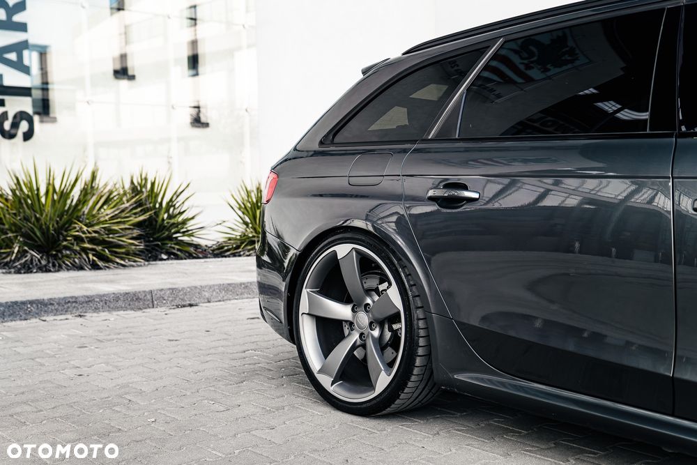 Audi RS4 Avant Avant S tronic - 5
