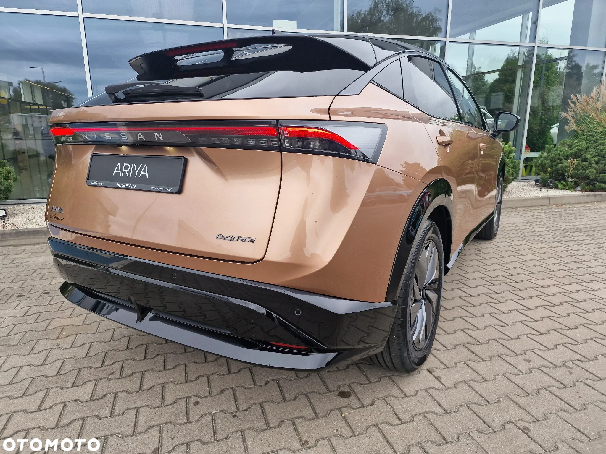 Nissan Ariya 87kWh E-4orce Advance - 4