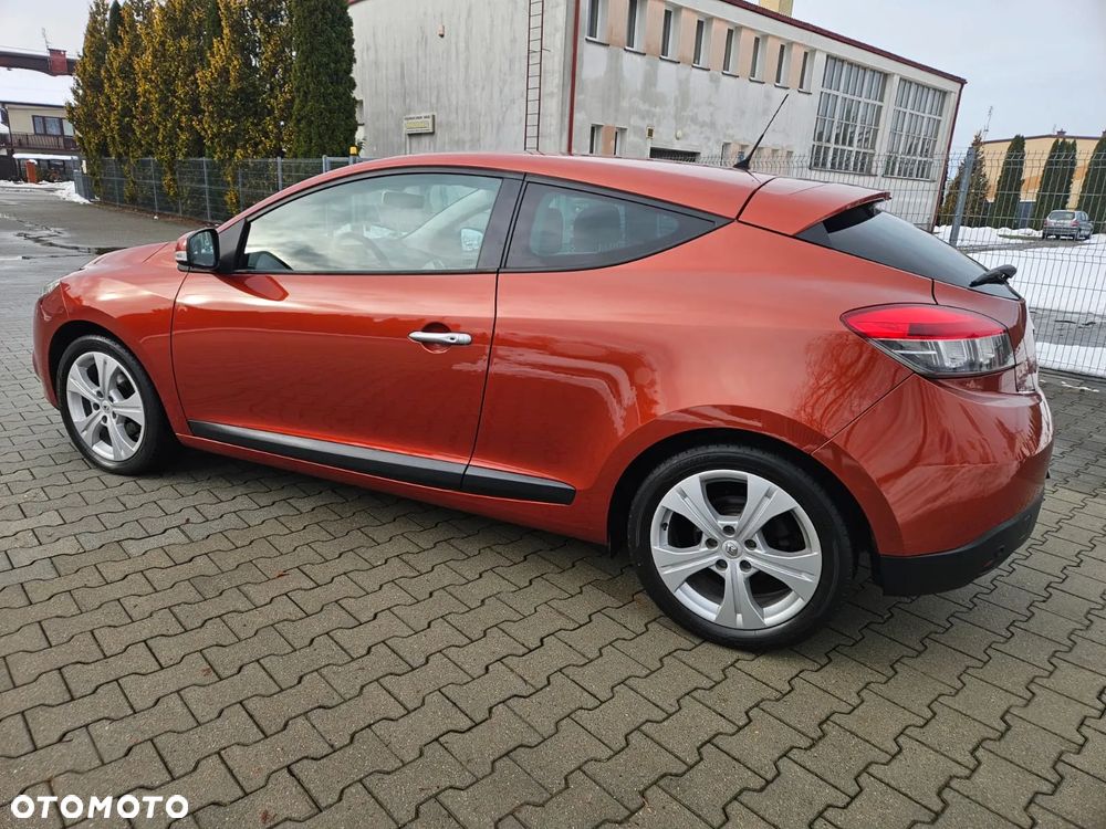 Renault Megane 1.6 Dynamique - 12