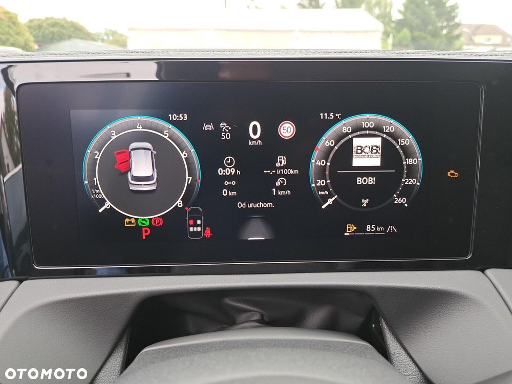 Volkswagen Tiguan - 14