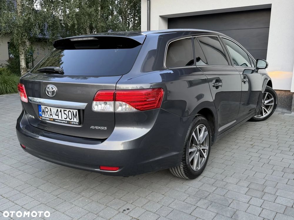 Toyota Avensis 1.8 Prestige - 21