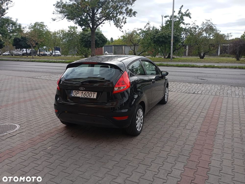 Ford Fiesta 1.25 Ambiente - 10