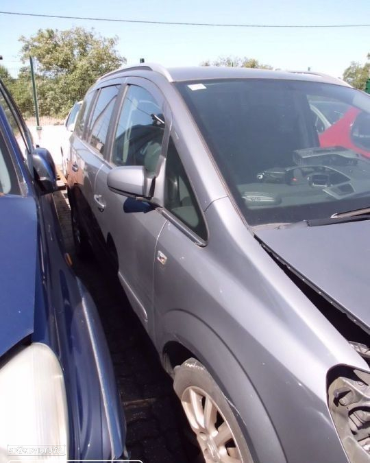 Peças Opel Zafira B (A05) 2005 a 2015 - 11