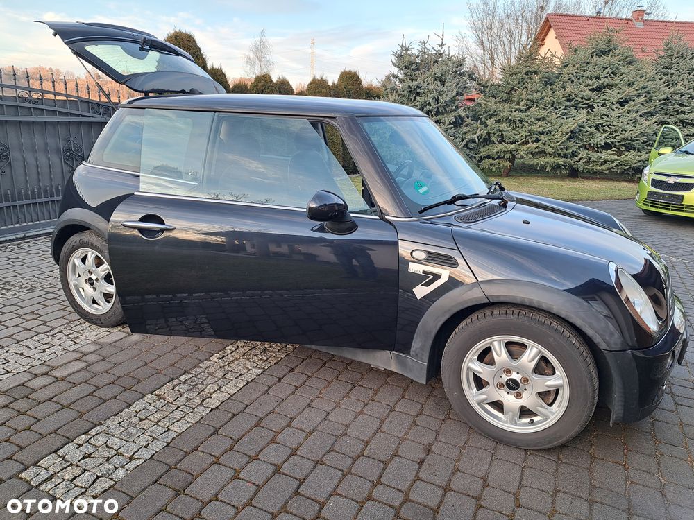MINI ONE Seven - 21