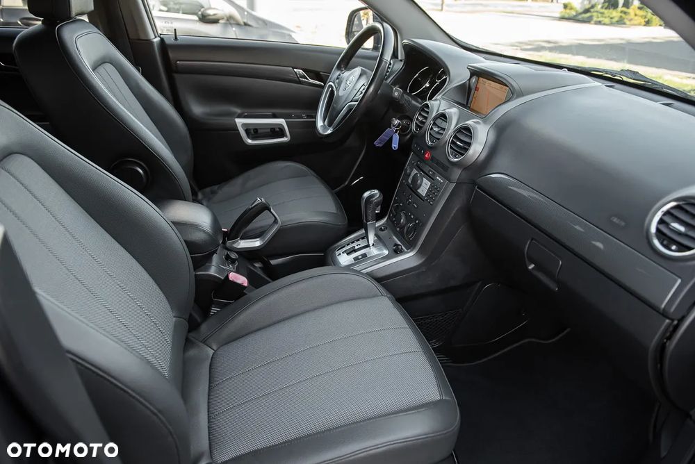 Opel Antara 3.2 V6 4x4 Cosmo - 29