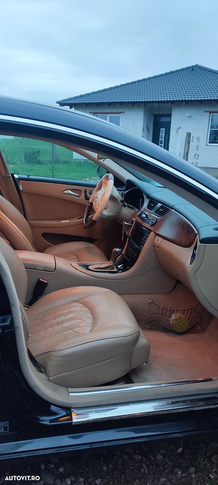 Mercedes-Benz CLS - 8