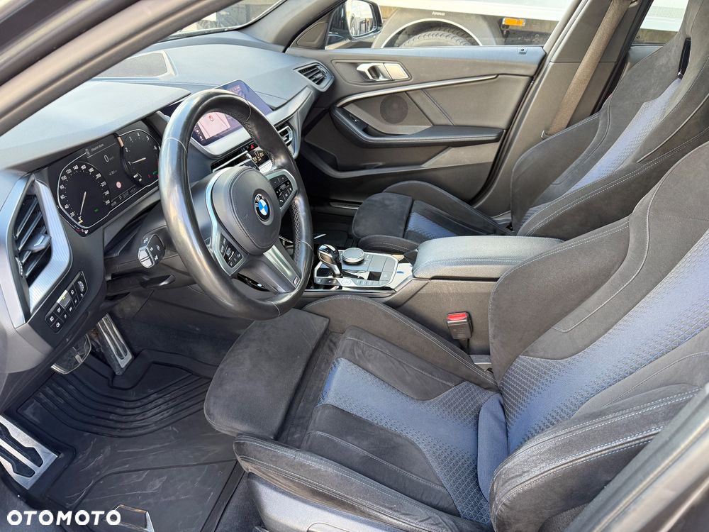 BMW Seria 1 118i M Sport - 16
