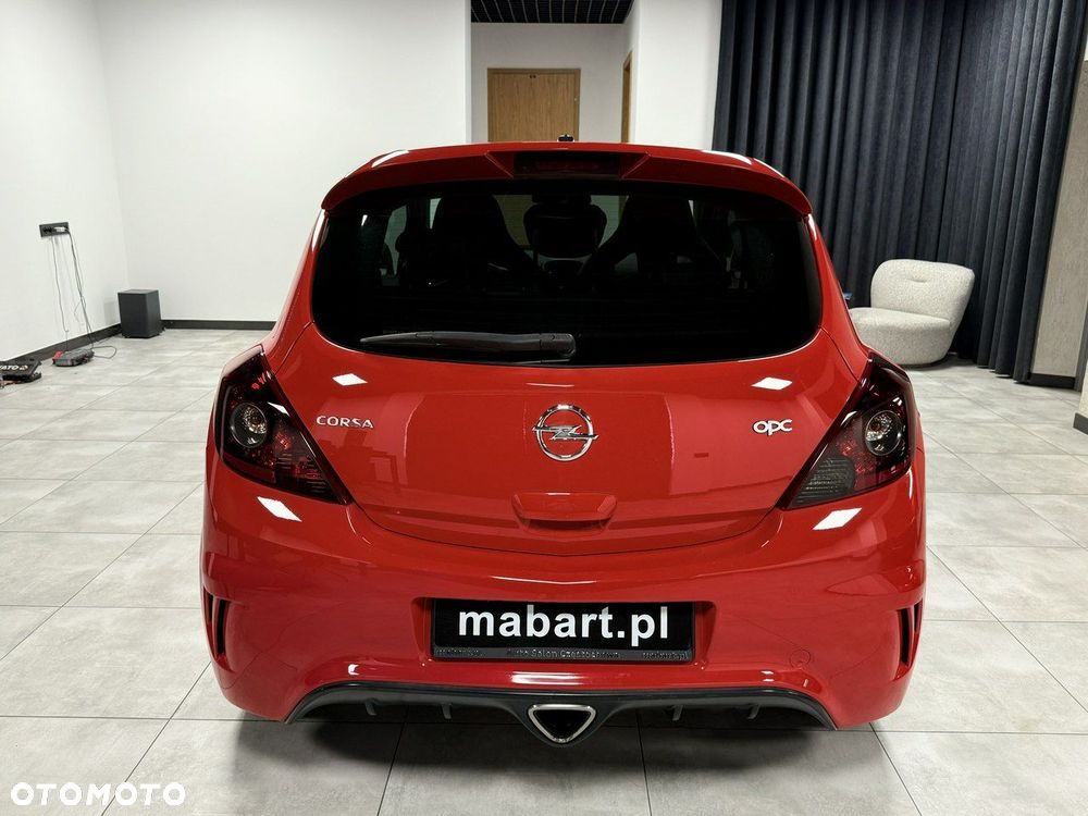 Opel Corsa 1.6 Turbo OPC - 4