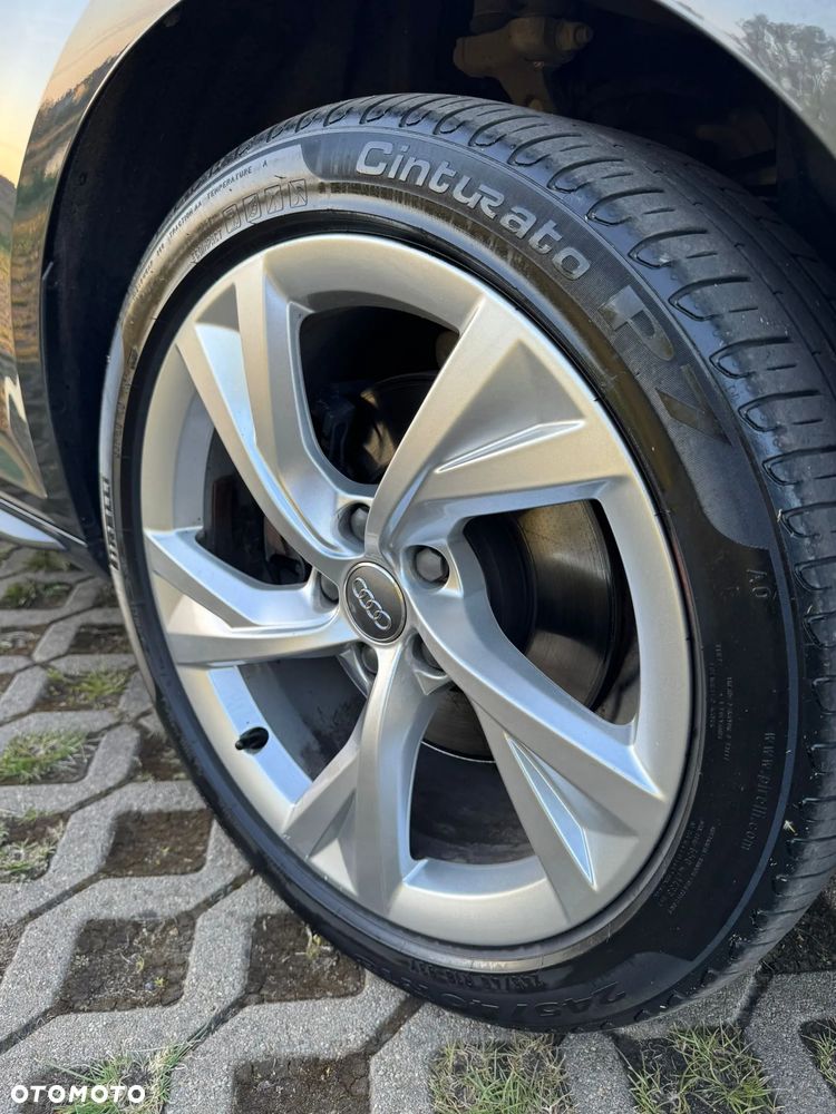 Audi A4 Limousine 35 TDI S tronic - 8