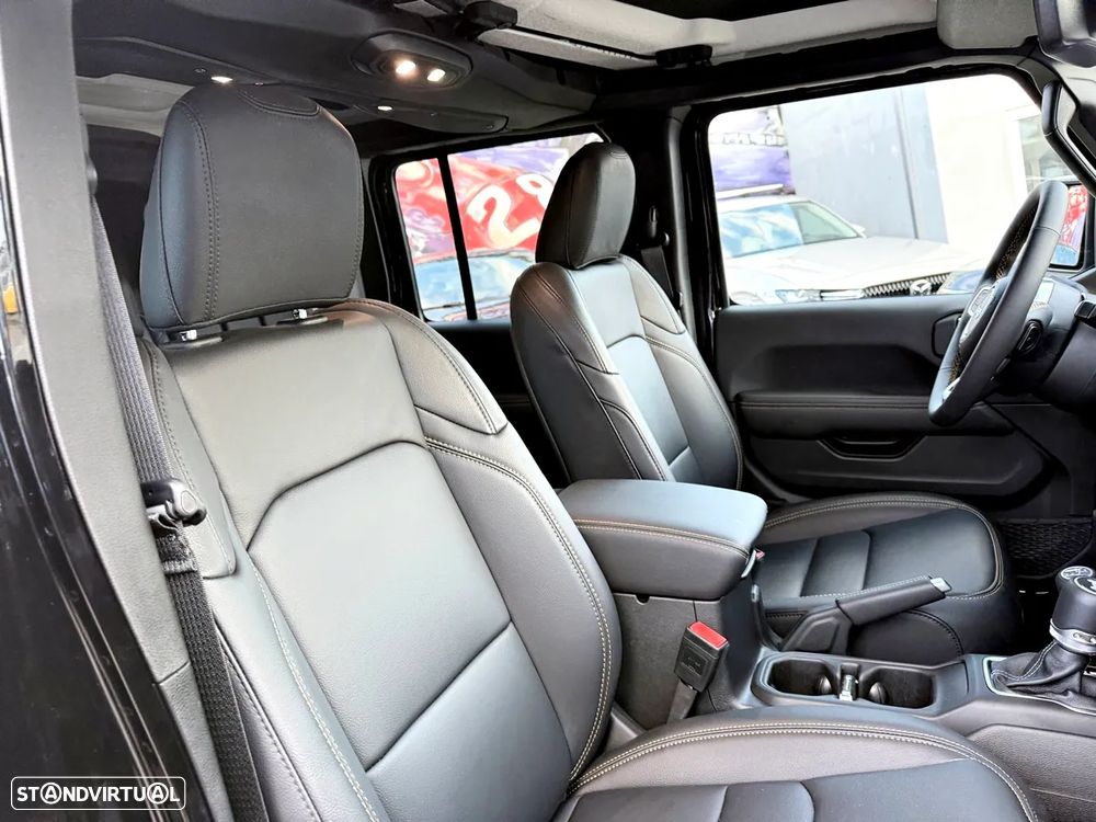 Jeep Wrangler Unlimited 2.0 TG 4xe Sahara - 27