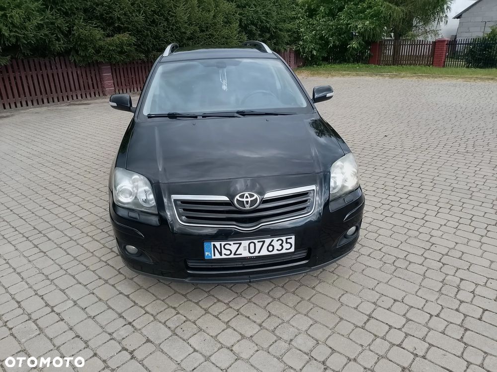 Toyota Avensis 2.0 VVT-i Sol plus - 1