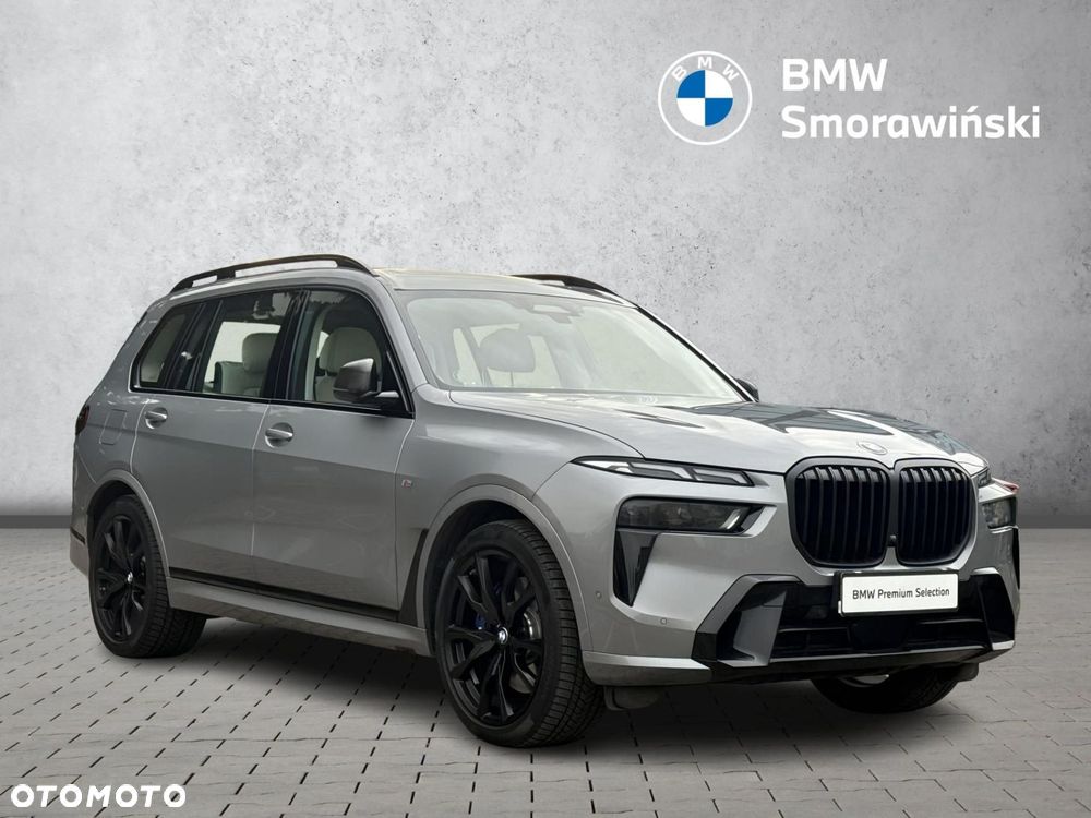 BMW X7 - 7