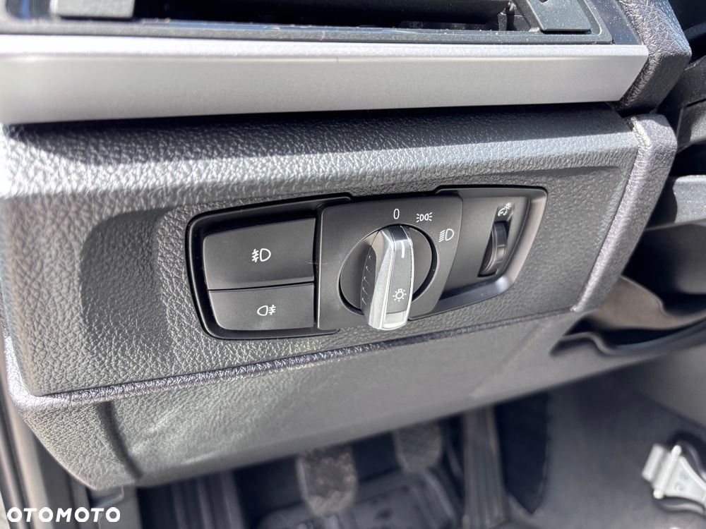 BMW Seria 1 116i Sport Line - 30