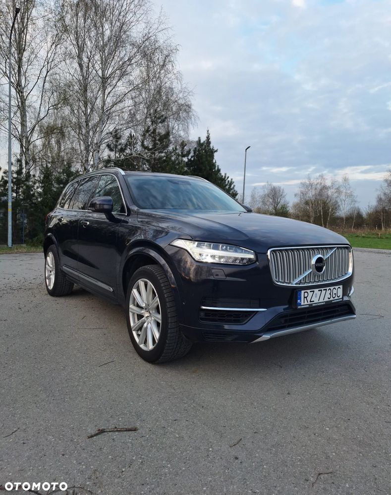 Volvo XC 90 T8 AWD Twin Engine Geartronic Inscription - 8