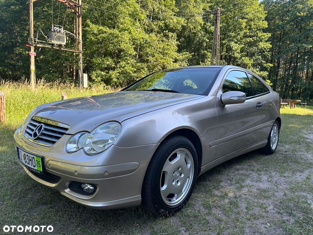 Mercedes-Benz Klasa C 180 Kompressor Sportcoupe - 15