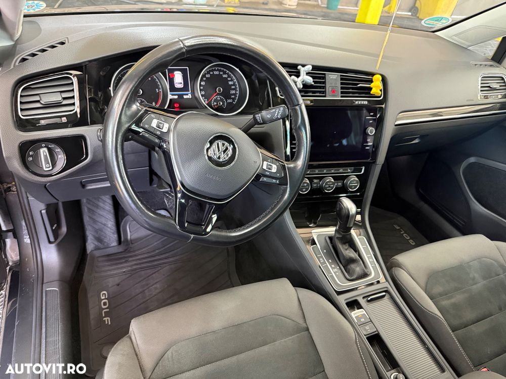 VOLKSWAGEN Golf 2020 — imagine 9