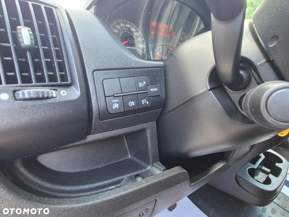 Citroën JUMPER KLIMA KAMERA TEMPOMAT SUPER STAN - 33