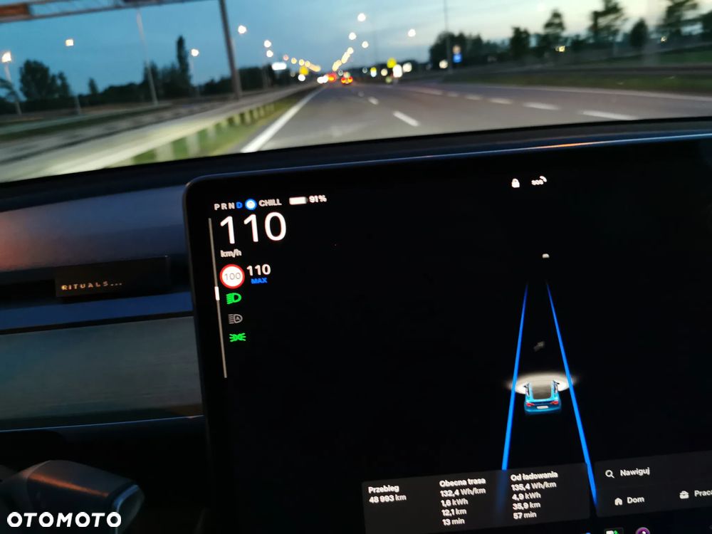 Tesla Model Y Standard - 9