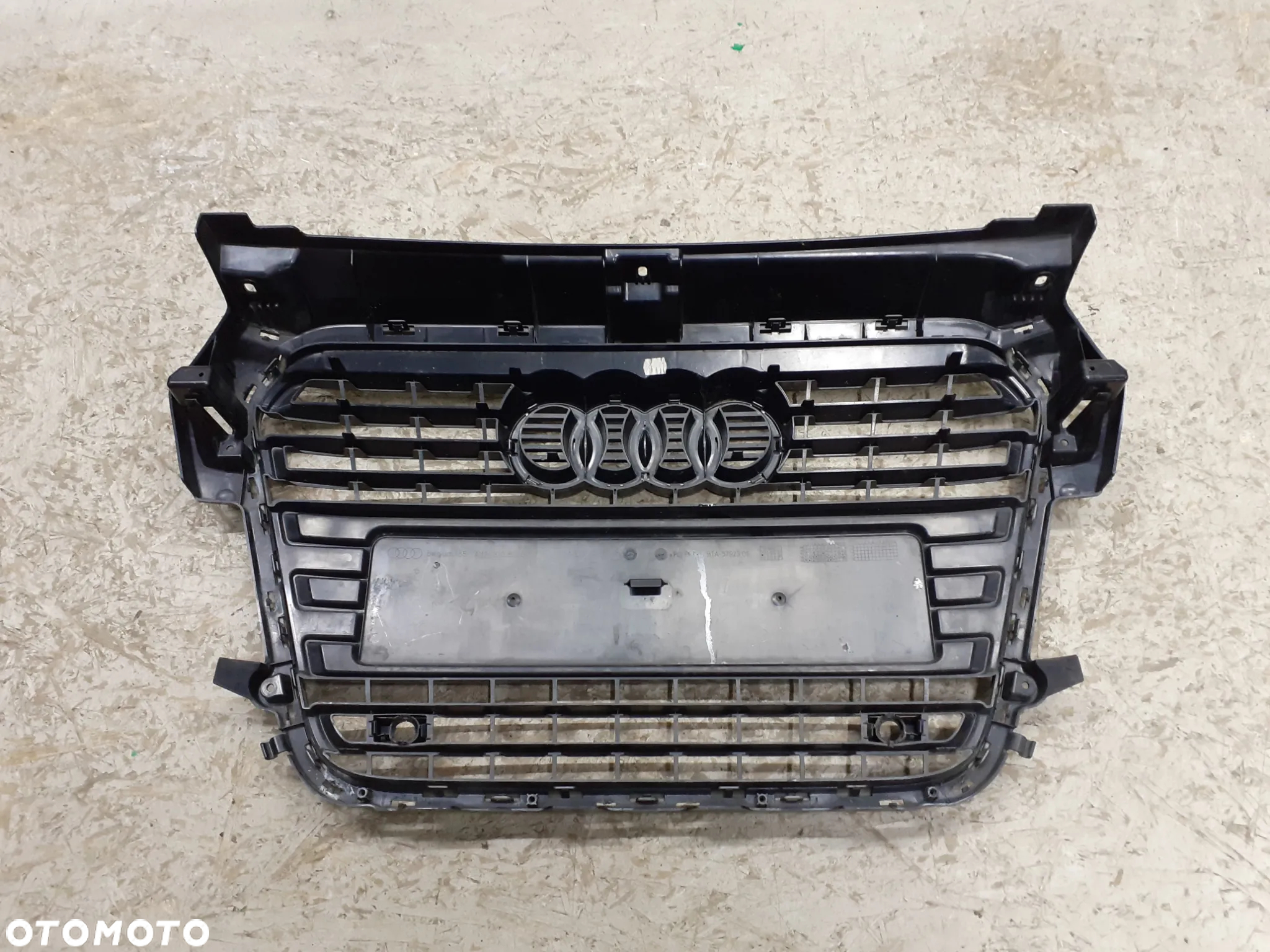 GRILL ATRAPA AUDI A1 8X 2010-2014R 8X0853651 - 11