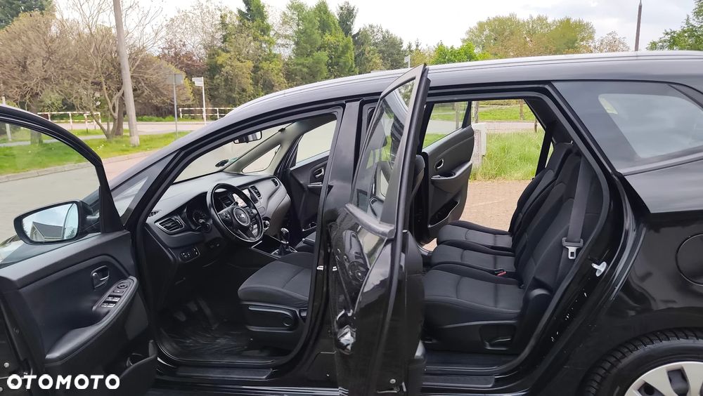 Kia Carens 1.6 GDI Fifa World Cup Edition - 3