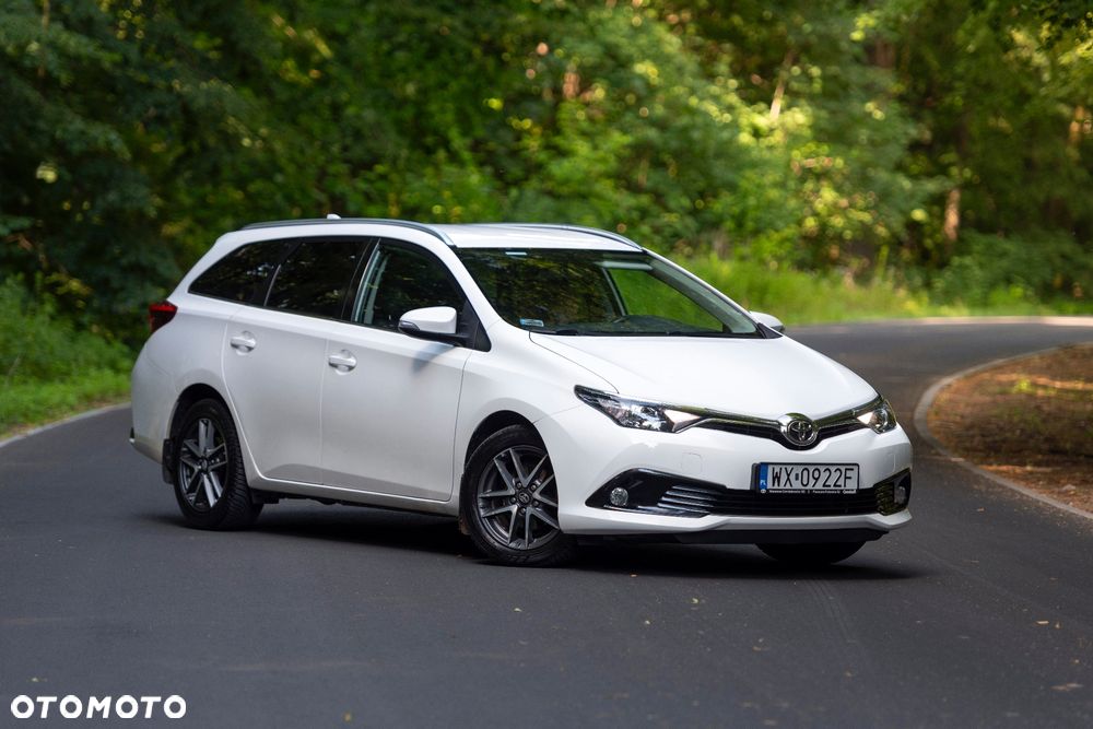 Toyota Auris 1.6 Active - 1