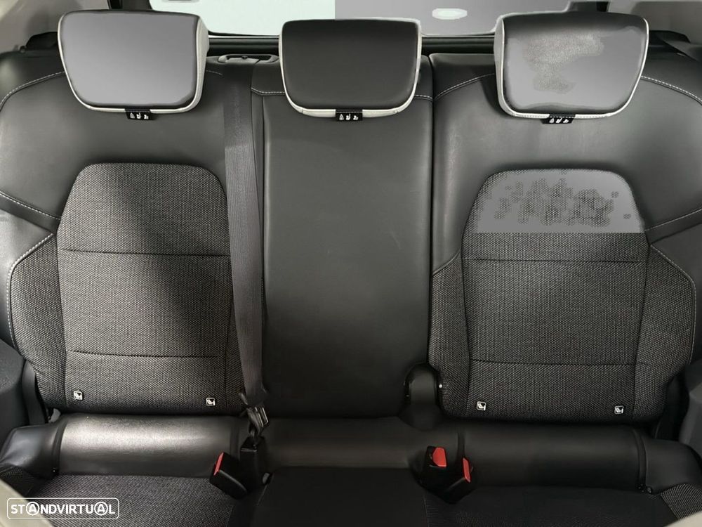 Renault Captur 1.6 E-Tech Full Hybrid Techno - 16