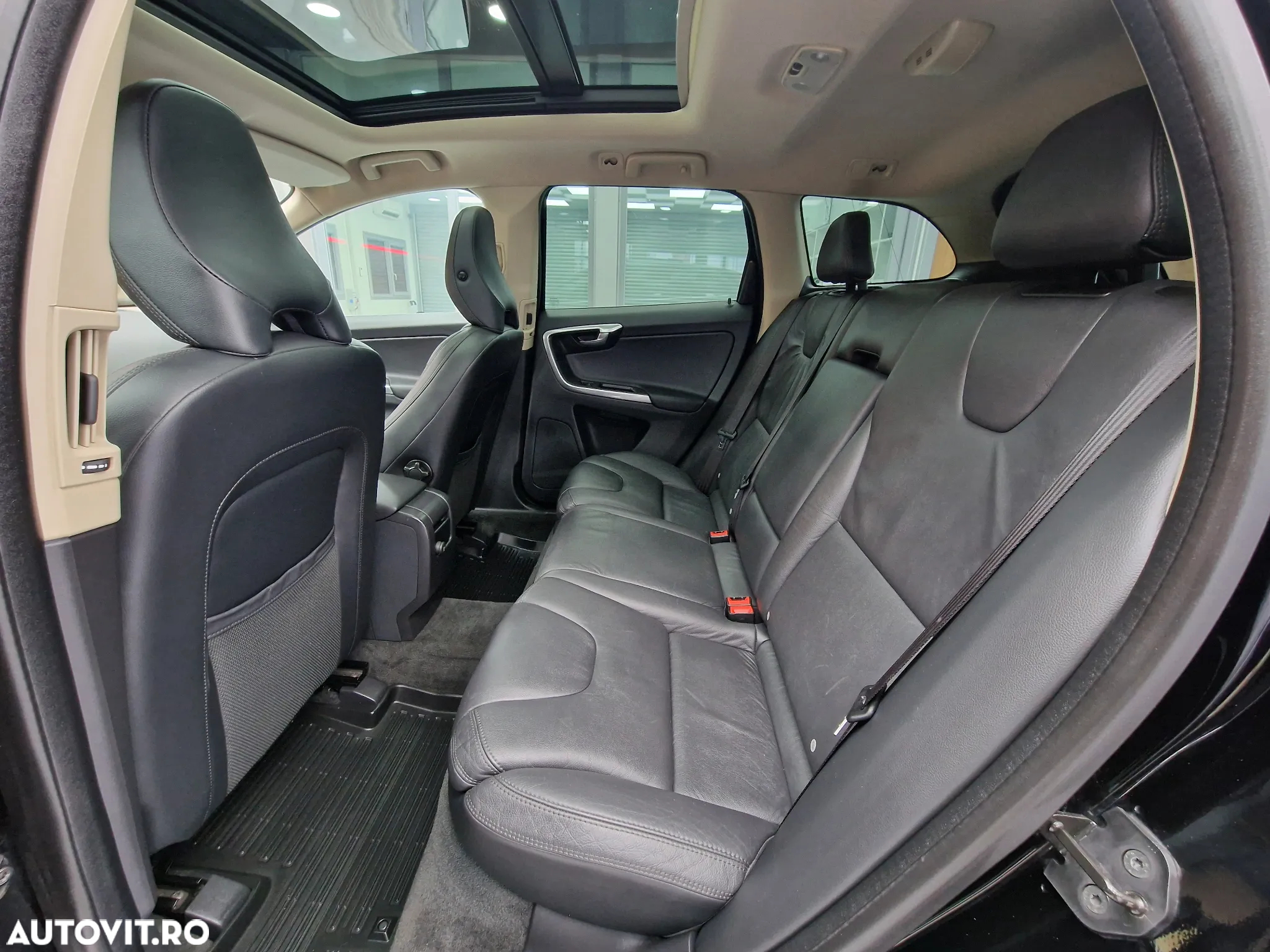 Volvo XC 60 - 7