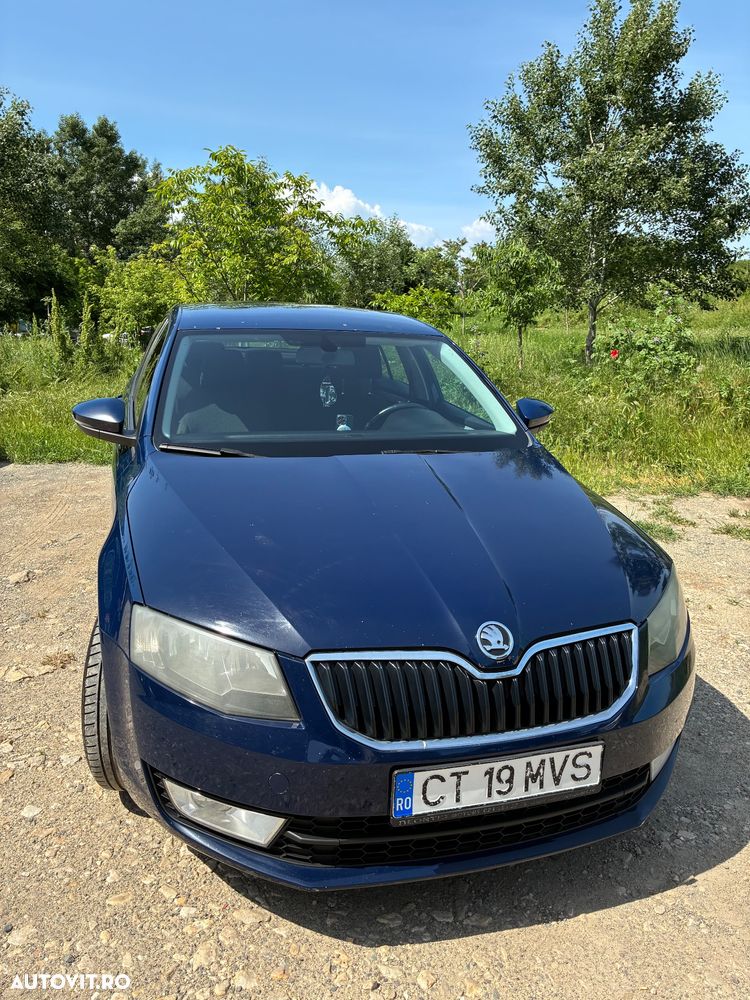 Skoda Octavia 1.6 TDI Ambiente - 3